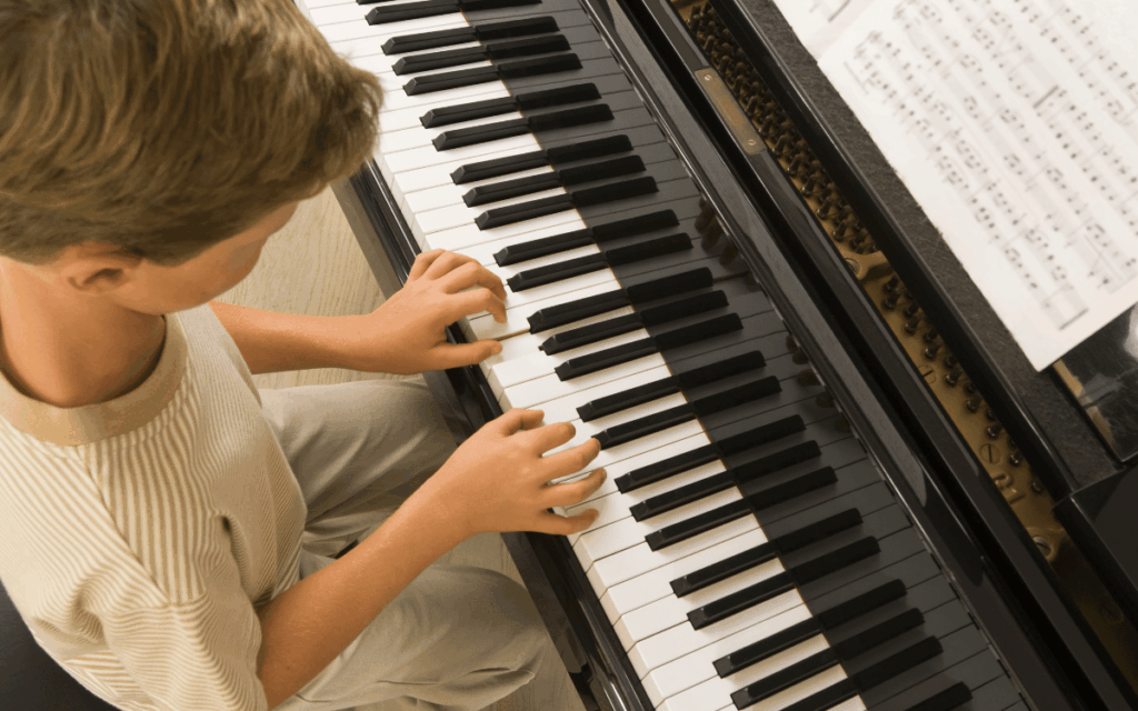 Cómo tocar salsa en piano para principiantes con Piano Salsa desde casa