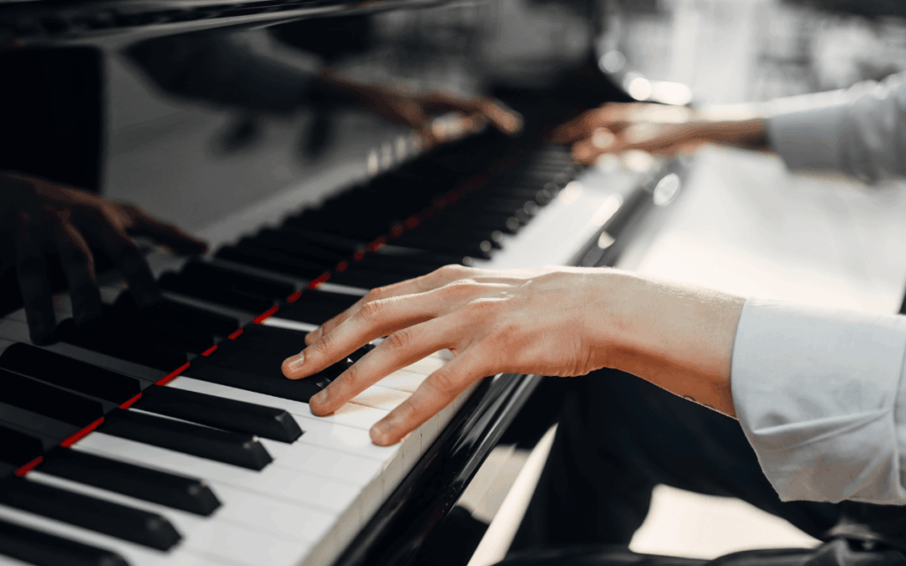 Curso de piano online para principiantes de Piano Salsa aprendiendo desde casa